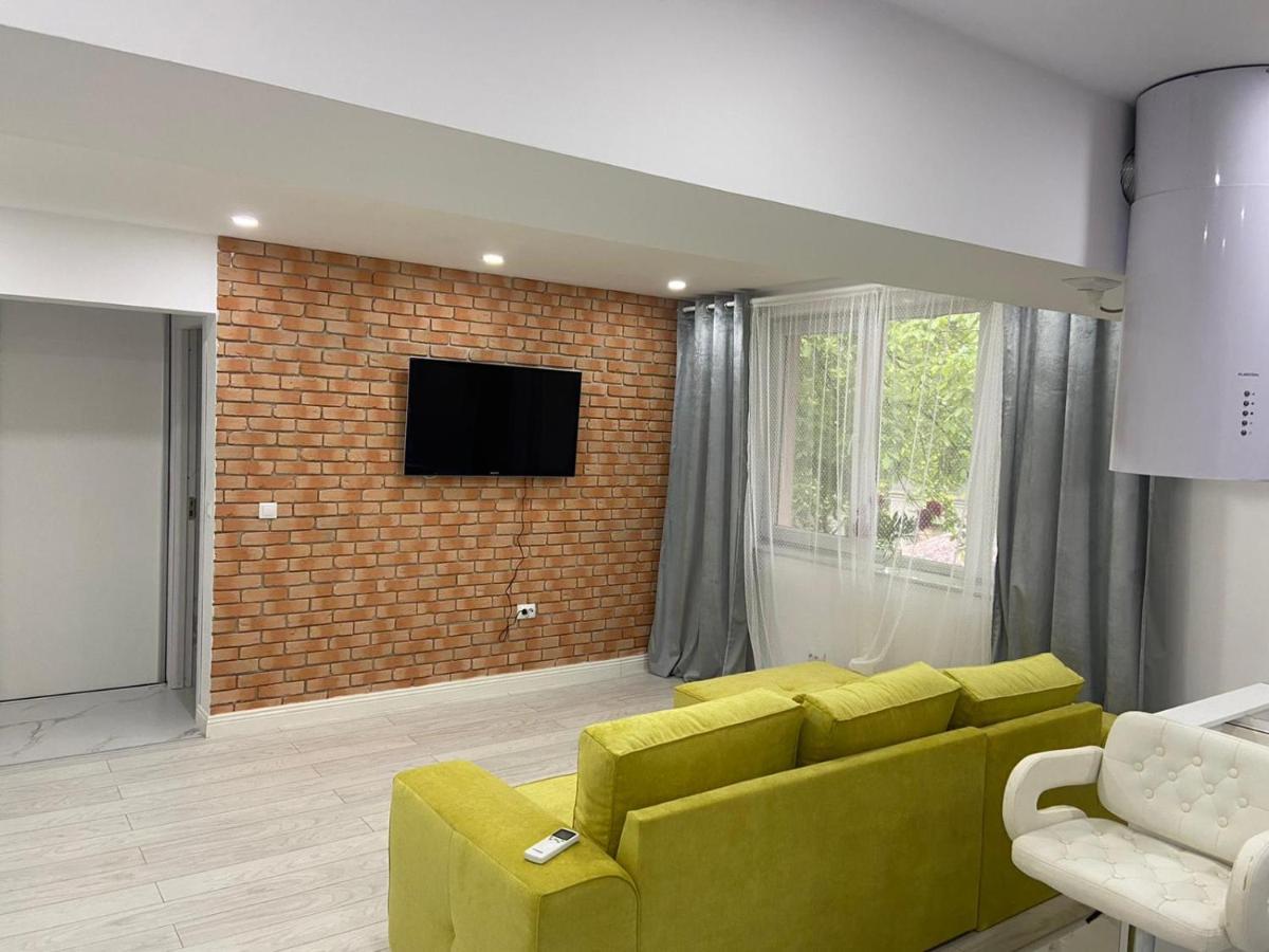 Apart Maya Calafat Exterior foto